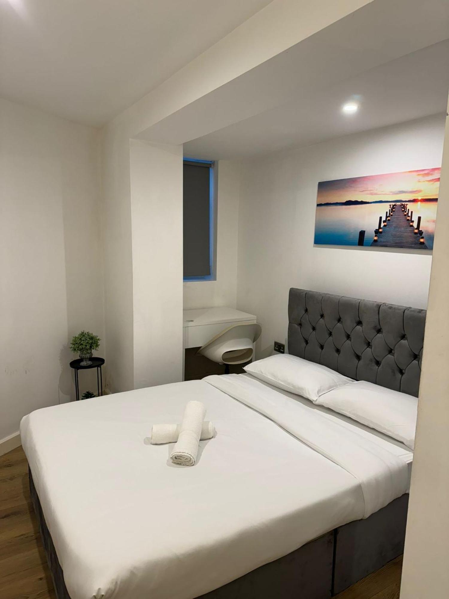 Cozy Two Bedroom Apartment Sleeps 6 Near Camden Market Hw10 ロンドン エクステリア 写真